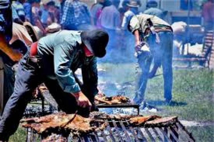 Fiesta del cordero Curuzucuateño en la Rural