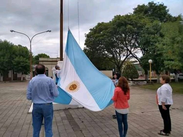 Se Realizo Homenaje a los Veteranos y Caidos de Malvinas