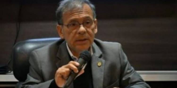 Dr. Ricardo Cardozo, Ministro de Salud de la Provincia.